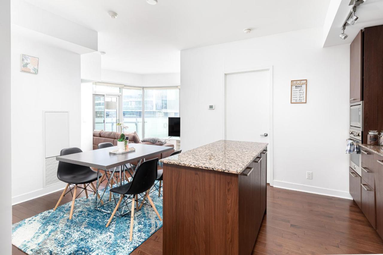 Downtown Toronto Condo Mins From Scotiabank Arena, Tiff, Cn Tower, Union, Mtcc Bagian luar foto