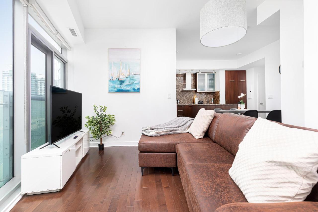 Downtown Toronto Condo Mins From Scotiabank Arena, Tiff, Cn Tower, Union, Mtcc Bagian luar foto