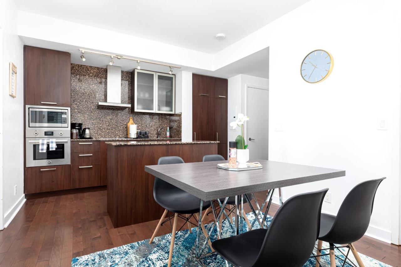 Downtown Toronto Condo Mins From Scotiabank Arena, Tiff, Cn Tower, Union, Mtcc Bagian luar foto