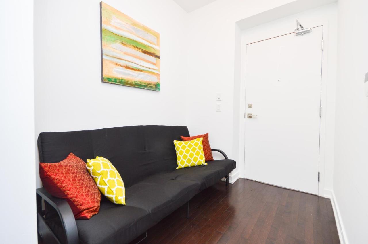 Downtown Toronto Condo Mins From Scotiabank Arena, Tiff, Cn Tower, Union, Mtcc Bagian luar foto