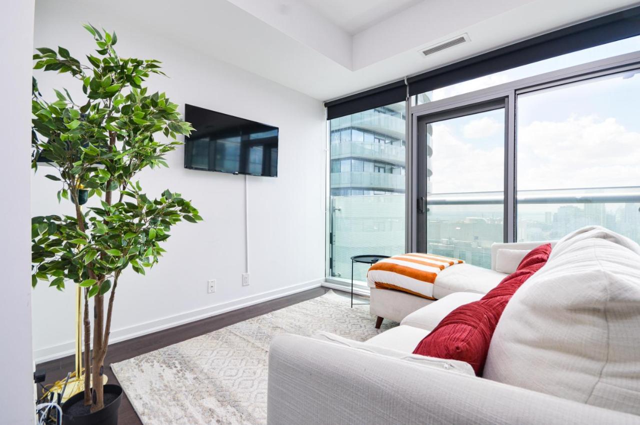 Downtown Toronto Condo Mins From Scotiabank Arena, Tiff, Cn Tower, Union, Mtcc Bagian luar foto