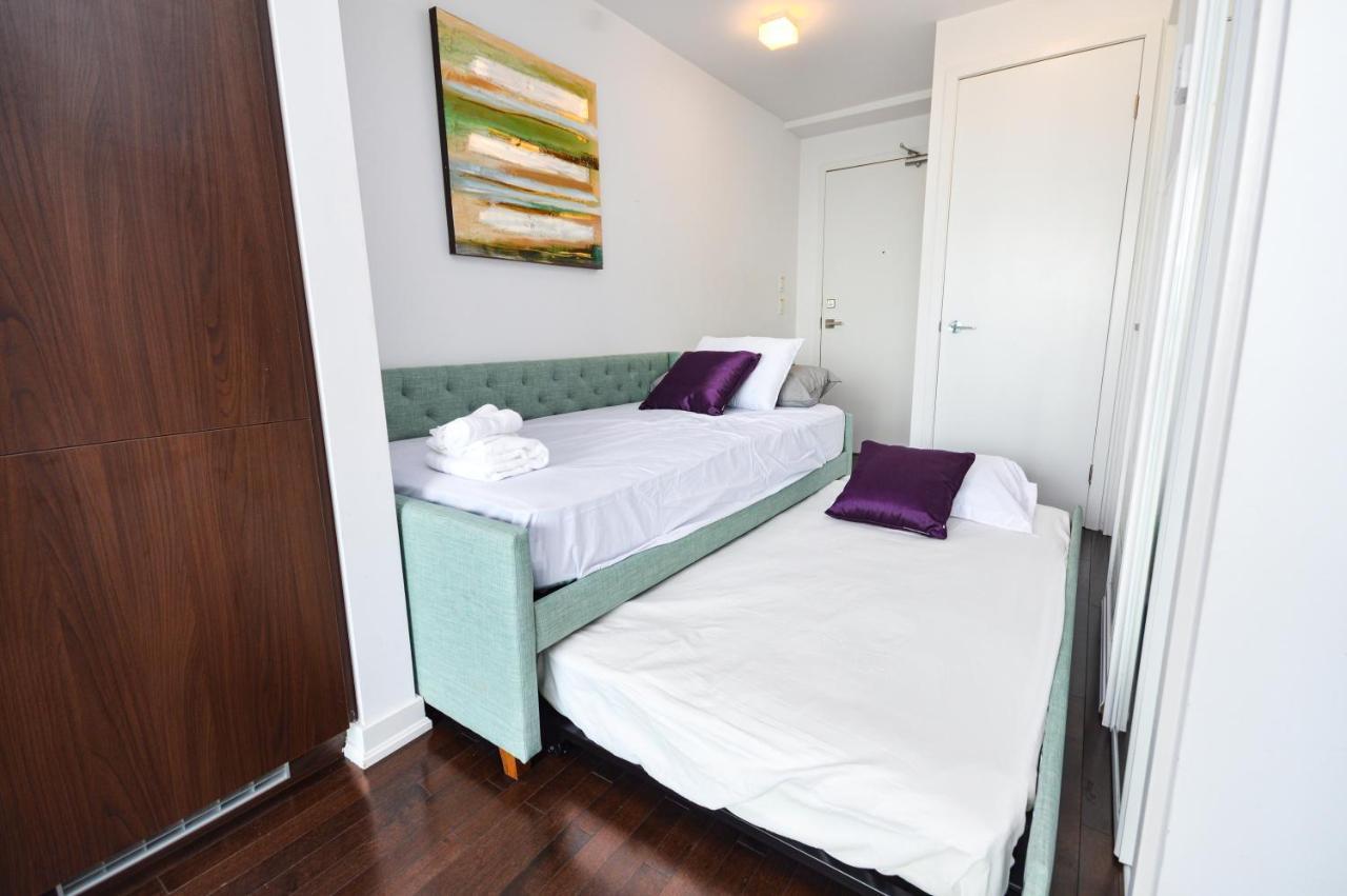 Downtown Toronto Condo Mins From Scotiabank Arena, Tiff, Cn Tower, Union, Mtcc Bagian luar foto
