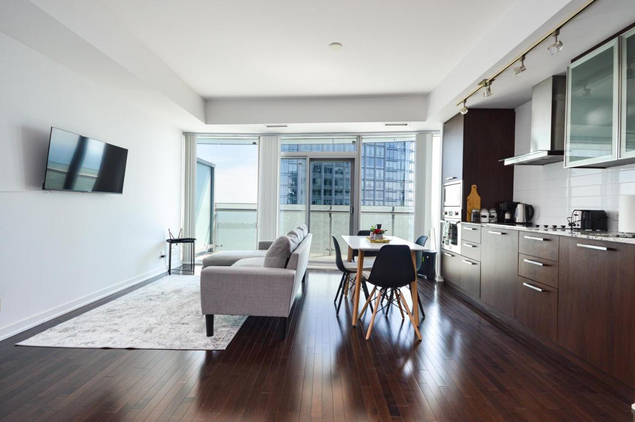 Downtown Toronto Condo Mins From Scotiabank Arena, Tiff, Cn Tower, Union, Mtcc Bagian luar foto