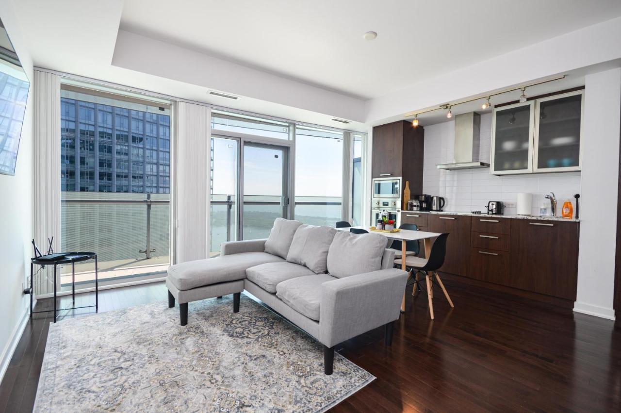 Downtown Toronto Condo Mins From Scotiabank Arena, Tiff, Cn Tower, Union, Mtcc Bagian luar foto