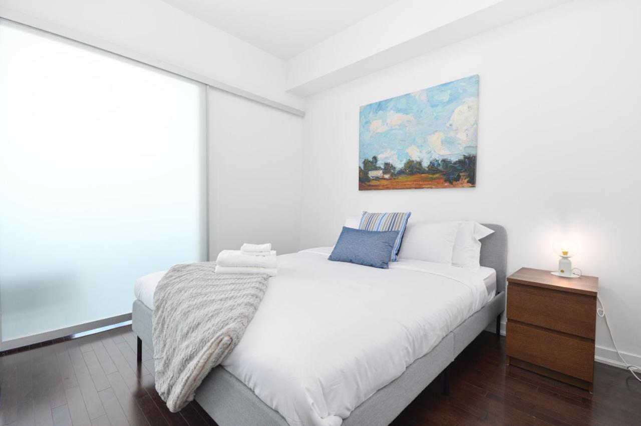 Downtown Toronto Condo Mins From Scotiabank Arena, Tiff, Cn Tower, Union, Mtcc Bagian luar foto