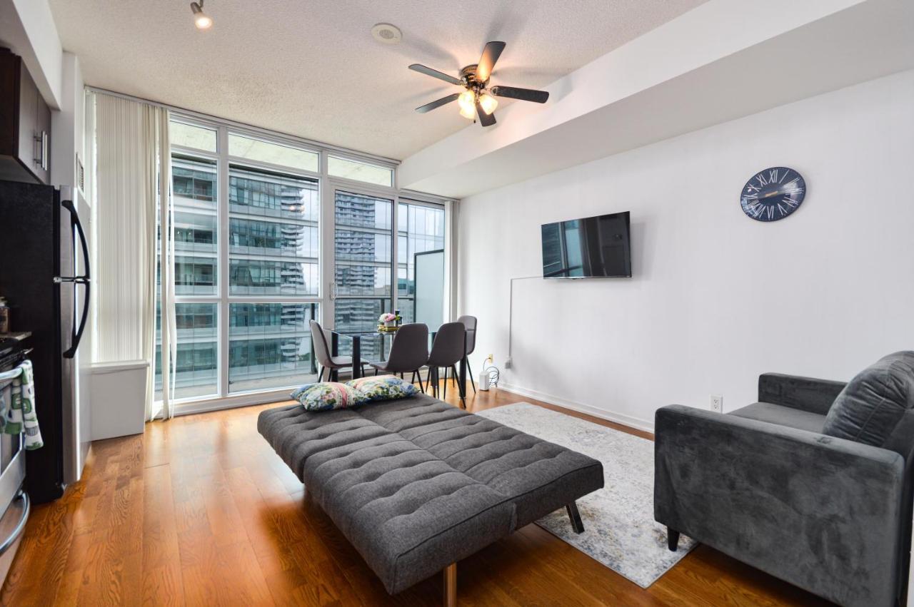 Downtown Toronto Condo Mins From Scotiabank Arena, Tiff, Cn Tower, Union, Mtcc Bagian luar foto