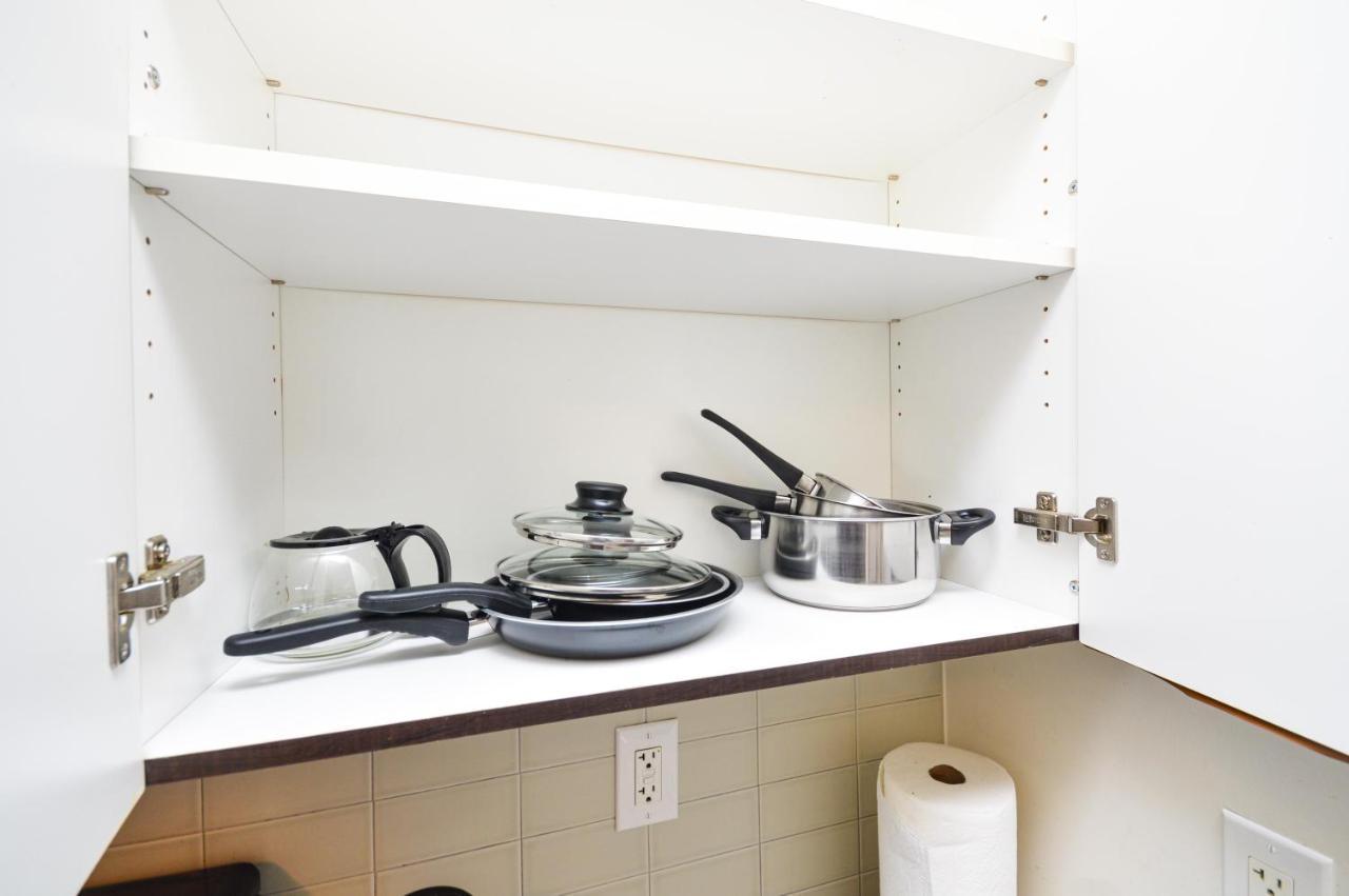 Downtown Toronto Condo Mins From Scotiabank Arena, Tiff, Cn Tower, Union, Mtcc Bagian luar foto